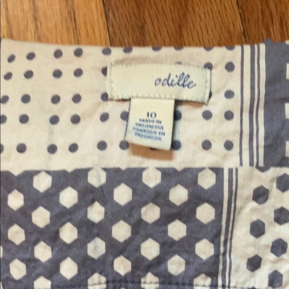 Anthropology Button up peasant blouse - Picture 2 of 2